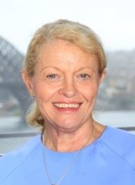 5e2af7348b02-LynneHeadShot.jpg
